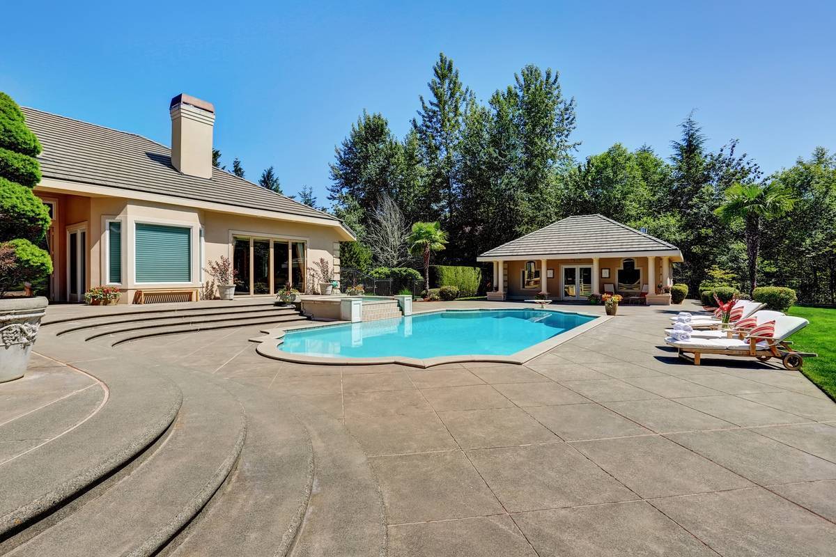 Luxury Pool House Concrete Deck, Stairs